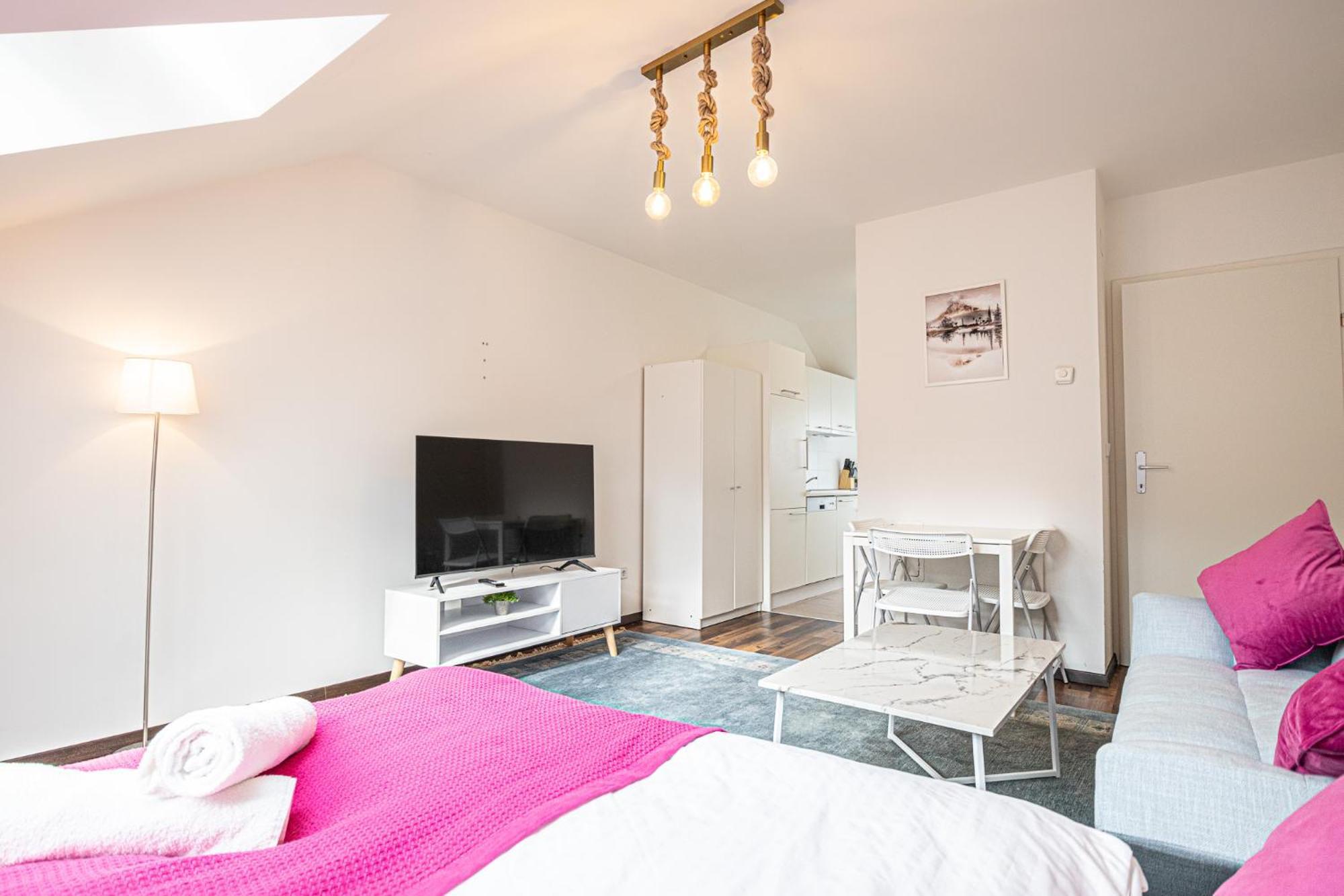 Airy Attic Apt.: Stylish Studio At Penzing Area Vídeň Exteriér fotografie