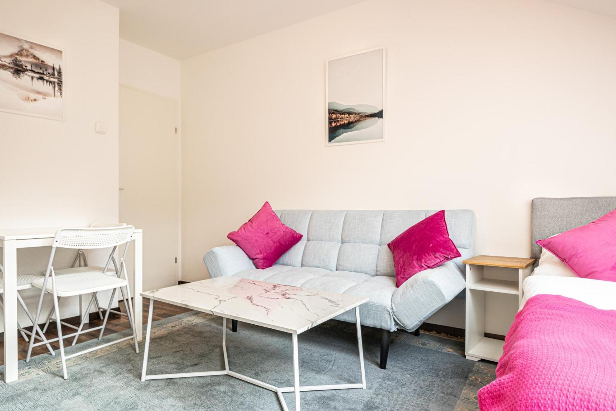 Airy Attic Apt.: Stylish Studio At Penzing Area Vídeň Exteriér fotografie