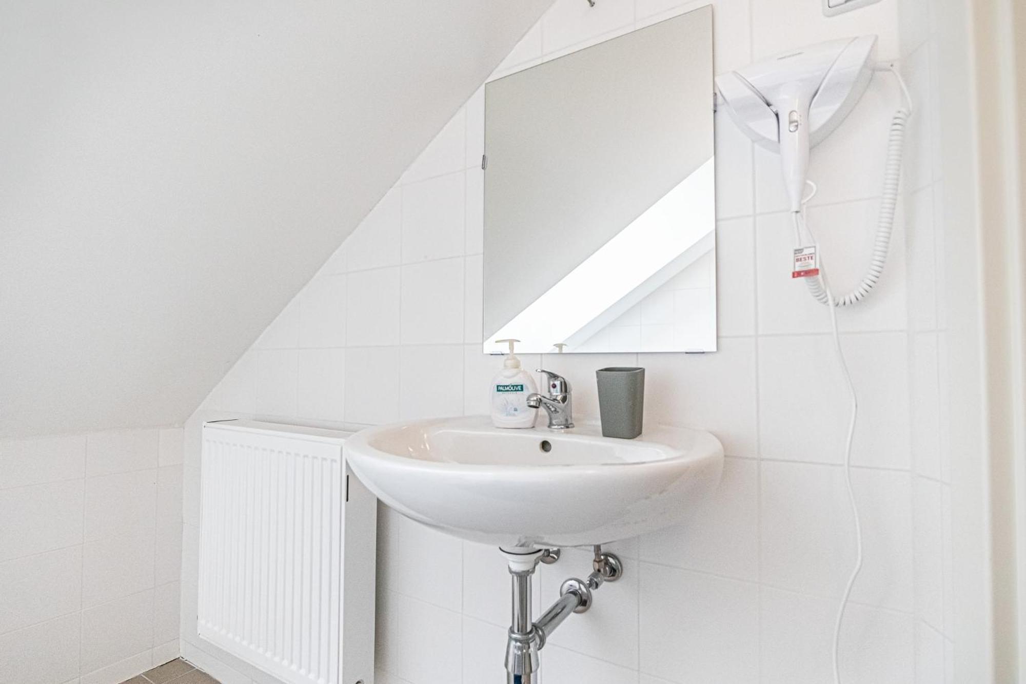 Airy Attic Apt.: Stylish Studio At Penzing Area Vídeň Exteriér fotografie
